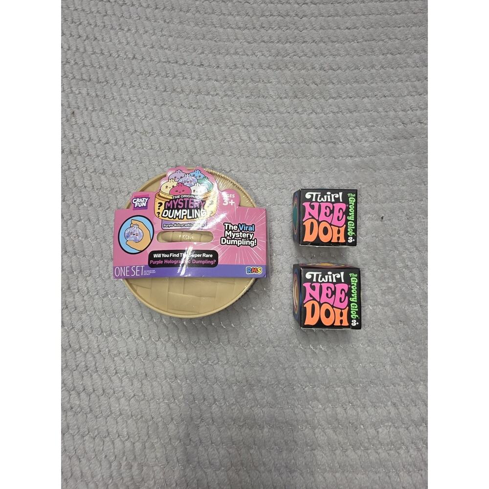 Mystery Dumpling & Needoh Bundle Purple Halographic Dumpling Twirl Groovy Glob